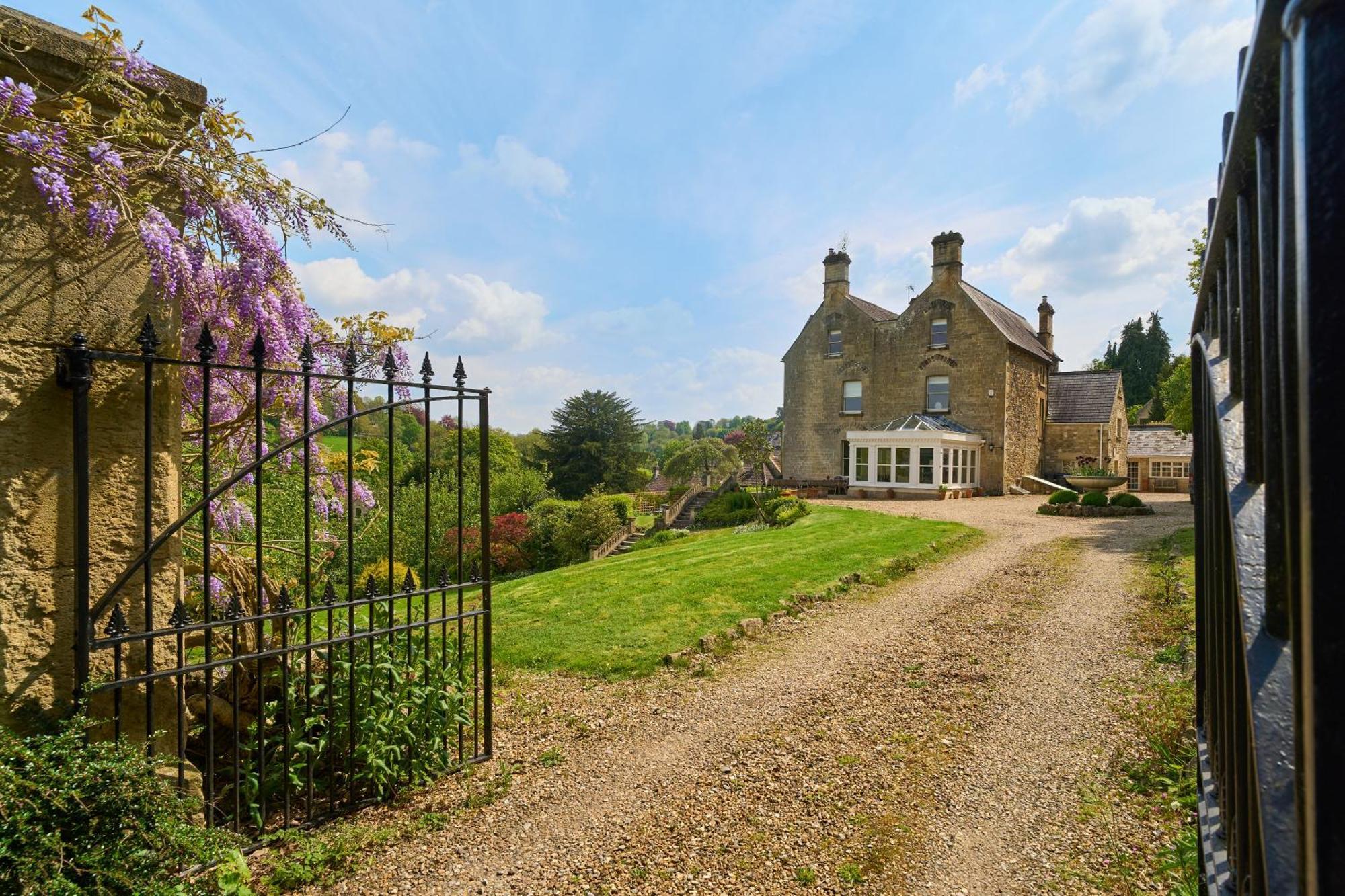 Luxury Big House Berkeley House Near Bath Villa Exterior photo